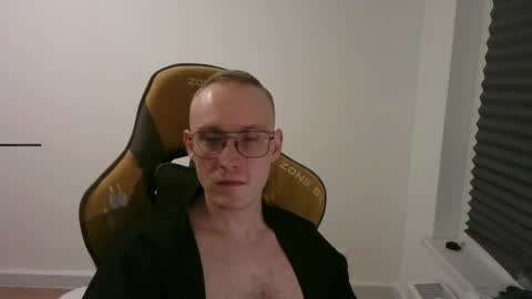 Snapshot of anthonythorn chatting on November 13, 2025, 8:52 pm anthonythorn online show from November 13, 2025, 8:52 pm