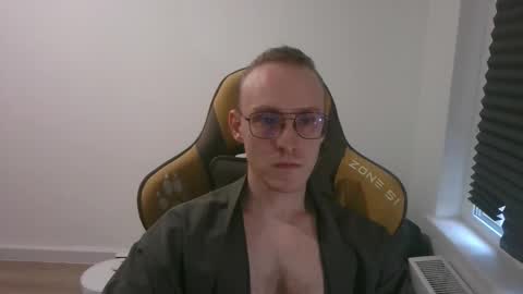 Snapshot of anthonythorn chatting on March 15, 2026, 3:07 pm anthonythorn online show from March 15, 2026, 3:07 pm