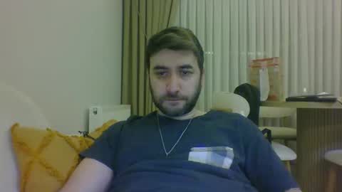 Snapshot of antilogos28 chatting on May 30, 2026, 12:52 am antilogos28 online show from May 30, 2026, 12:52 am