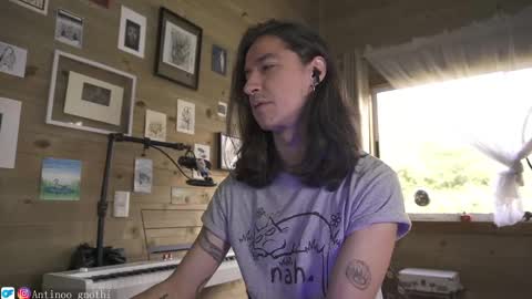 Snapshot of antinoo_gnothi chatting on March 6, 2025, 1:03 pm Antinoo Gnothi online show from March 6, 2025, 1:03 pm