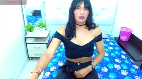 antonela_xx3 online show from December 30, 2024, 8:15 pm