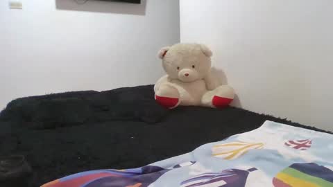 ANTONELLA WILLIAM  INDEPENDIENTE online show from January 3, 2025, 2:08 pm