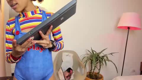 Snapshot of antonella_barone chatting on January 12, 2026, 2:11 pm Antonella online show from January 12, 2026, 2:11 pm