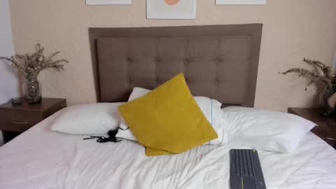 Snapshot of antonella_barone chatting on January 14, 2026, 2:12 pm Antonella online show from January 14, 2026, 2:12 pm