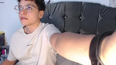 anto ford02 online show from April 22, 2026, 3:09 am