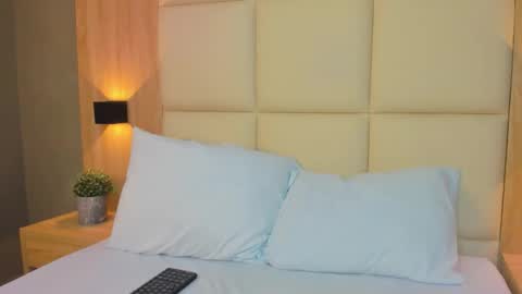 Snapshot of antonella_cutie_ chatting on December 19, 2025, 12:12 pm A N T O N E L L A online show from December 19, 2025, 12:12 pm