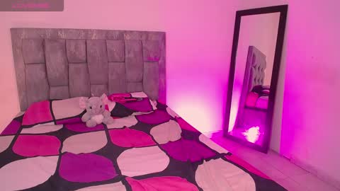 Antonella online show from January 8, 2026, 10:12 pm