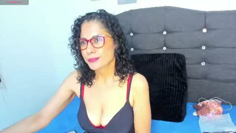 Snapshot of antonella_rizzo01 chatting on June 14, 2026, 8:44 pm antonella_rizzo01 online show from June 14, 2026, 8:44 pm