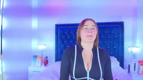 Antonella  online show from February 27, 2026, 11:43 am