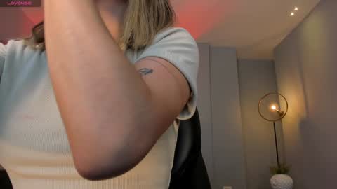 Snapshot of antonellahansx chatting on January 21, 2025, 11:13 am Antonella Hans online show from January 21, 2025, 11:13 am