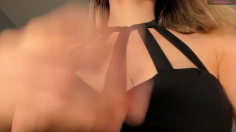 Snapshot of antonellahansx chatting on January 23, 2025, 11:04 am Antonella Hans online show from January 23, 2025, 11:04 am