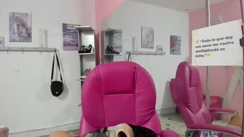 ANTONELLA online show from February 4, 2026, 12:55 pm