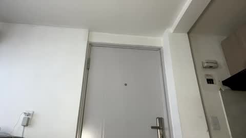 Snapshot of antonellarossii_ chatting on January 31, 2025, 4:48 pm Antonella online show from January 31, 2025, 4:48 pm