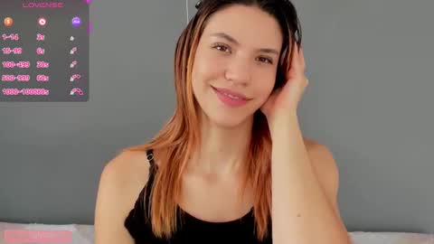 Snapshot of antonellarossii_ chatting on October 18, 2025, 2:18 pm Antonella online show from October 18, 2025, 2:18 pm