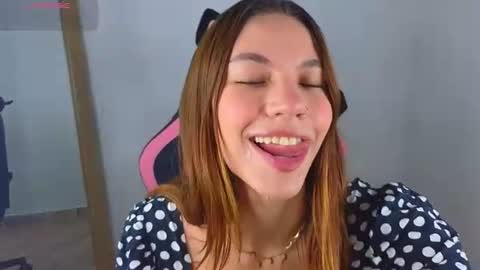 Snapshot of antonellarossii_ chatting on July 11, 2026, 2:42 pm Antonella online show from July 11, 2026, 2:42 pm