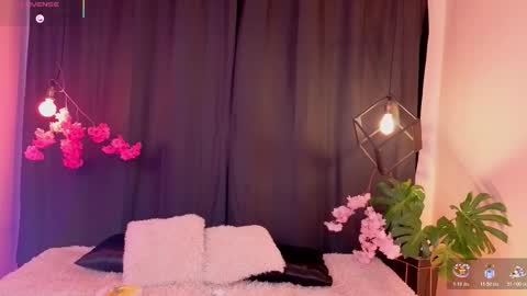 Snapshot of antonellastar24_ chatting on October 19, 2025, 3:40 am Antonella online show from October 19, 2025, 3:40 am