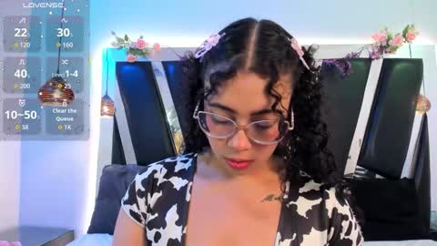 A N T O N E L L E  online show from February 4, 2026, 11:05 am