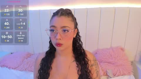 A N T O N E L L E  online show from March 27, 2026, 11:32 am