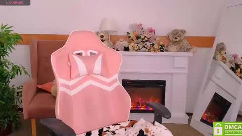 Snapshot of antonia_ferrero chatting on November 9, 2025, 6:55 am antonia_ferrero online show from November 9, 2025, 6:55 am