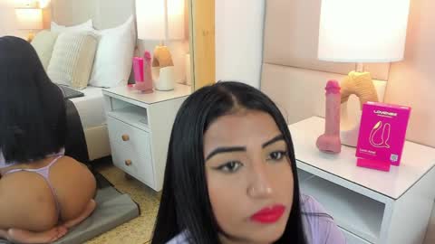 Antonia online show from March 31, 2026, 12:05 pm