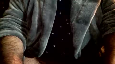 antonio6996000 online show from December 2, 2025, 3:18 pm