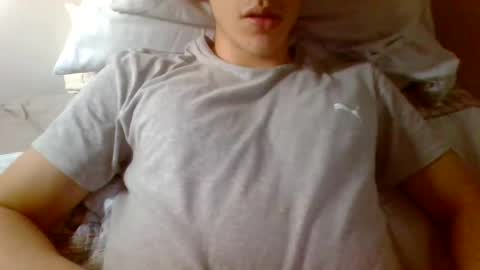 Snapshot of antonio_ricci chatting on March 3, 2025, 6:26 am antonio_ricci online show from March 3, 2025, 6:26 am