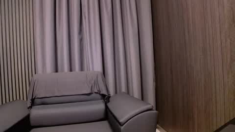 Snapshot of antoniovalentinidiamond chatting on October 22, 2025, 7:02 pm HI My name is Antonio online show from October 22, 2025, 7:02 pm