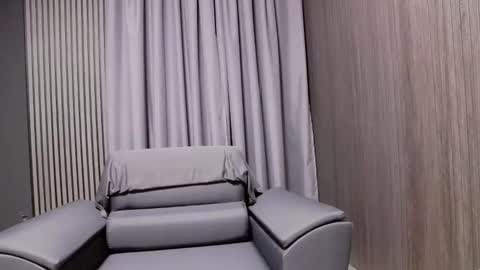 Snapshot of antoniovalentinidiamond chatting on November 12, 2025, 7:57 pm HI My name is Antonio online show from November 12, 2025, 7:57 pm