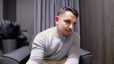 Snapshot of antoniovalentinidiamond chatting on December 13, 2025, 7:53 pm HI My name is Antonio online show from December 13, 2025, 7:53 pm