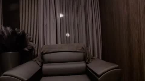 HI My name is Antonio online show from February 7, 2026, 7:50 pm