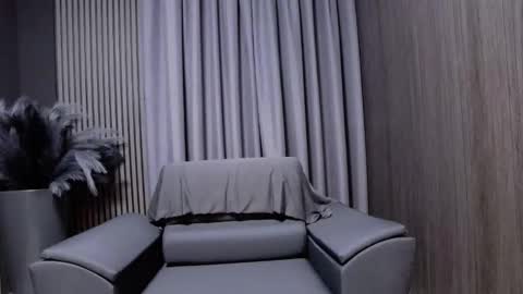 Snapshot of antoniovalentinidiamond chatting on April 18, 2026, 6:45 pm HI My name is Antonio online show from April 18, 2026, 6:45 pm