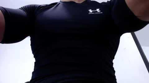 Instagram miguelangel1802  online show from March 23, 2026, 9:08 pm