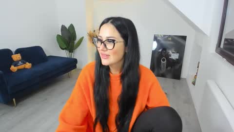 Snapshot of anya_evy chatting on February 5, 2026, 5:45 am Anya online show from February 5, 2026, 5:45 am