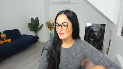 Snapshot of anya_evy chatting on February 7, 2026, 5:33 am Anya online show from February 7, 2026, 5:33 am