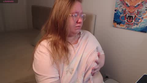 Snapshot of anya_muna chatting on December 7, 2024, 9:22 pm Anya Muna online show from December 7, 2024, 9:22 pm