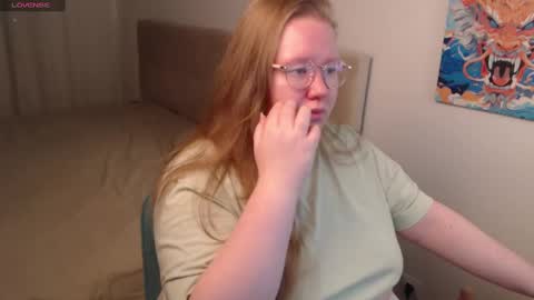 Snapshot of anya_muna chatting on December 17, 2024, 8:43 pm Anya Muna online show from December 17, 2024, 8:43 pm