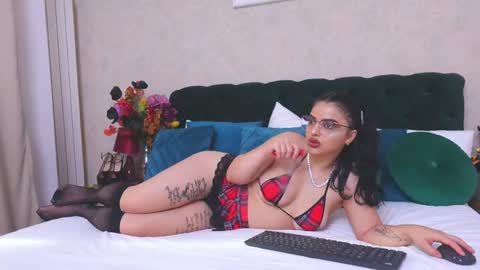 AnyaRaay online show from May 20, 2026, 5:13 am