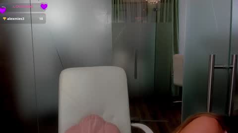 Anya online show from December 2, 2024, 1:24 pm