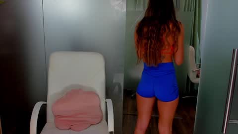 Anya online show from January 10, 2025, 2:55 pm