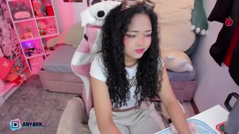 Any online show from October 31, 2025, 12:11 am