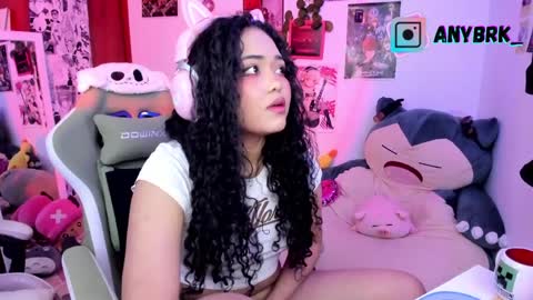 Any online show from April 4, 2026, 5:49 am