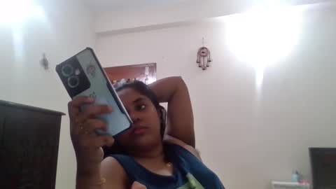 Snapshot of anydanyg chatting on October 7, 2025, 8:44 am anydanyg online show from October 7, 2025, 8:44 am
