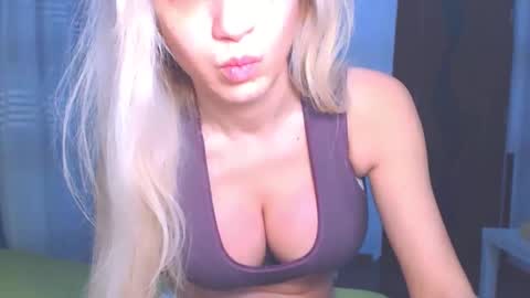 Snapshot of anysadoll chatting on December 15, 2024, 1:57 am An online show from December 15, 2024, 1:57 am