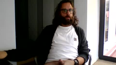 Snapshot of apc_3 chatting on December 3, 2025, 3:21 pm apc_3 online show from December 3, 2025, 3:21 pm