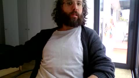 Snapshot of apc_3 chatting on February 11, 2026, 2:00 pm apc_3 online show from February 11, 2026, 2:00 pm