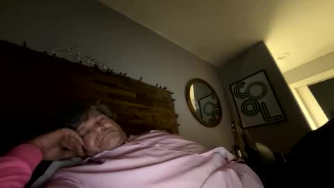 Snapshot of apeter1970 chatting on March 3, 2026, 2:12 pm apeter1970 online show from March 3, 2026, 2:12 pm