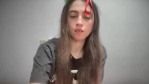 Snapshot of aphr0dite22 chatting on January 10, 2026, 3:03 pm aphr0dite22 online show from January 10, 2026, 3:03 pm