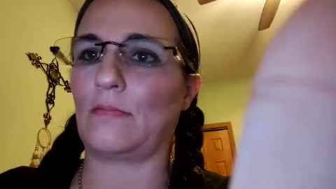 Snapshot of aphrodite60 chatting on November 22, 2025, 11:15 pm Aphrodite60 online show from November 22, 2025, 11:15 pm