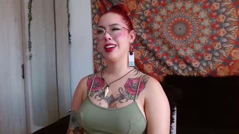 aphrodite__bloom online show from September 22, 2025, 5:59 pm