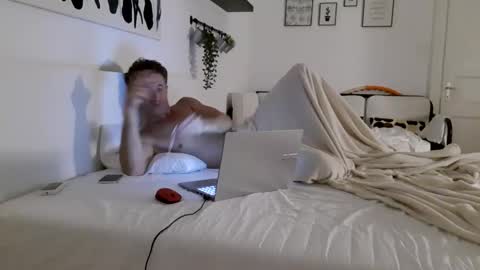 apollobest77 online show from October 29, 2025, 5:36 pm